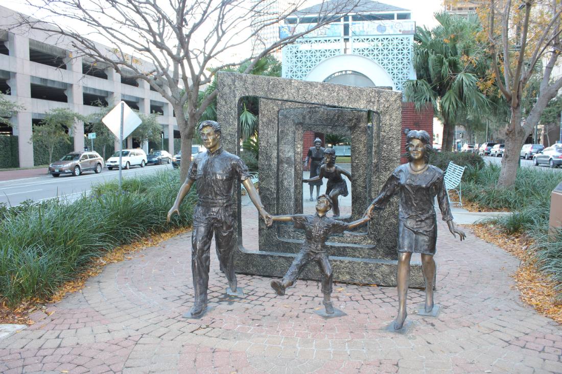 Besthoff Sculpture Garden