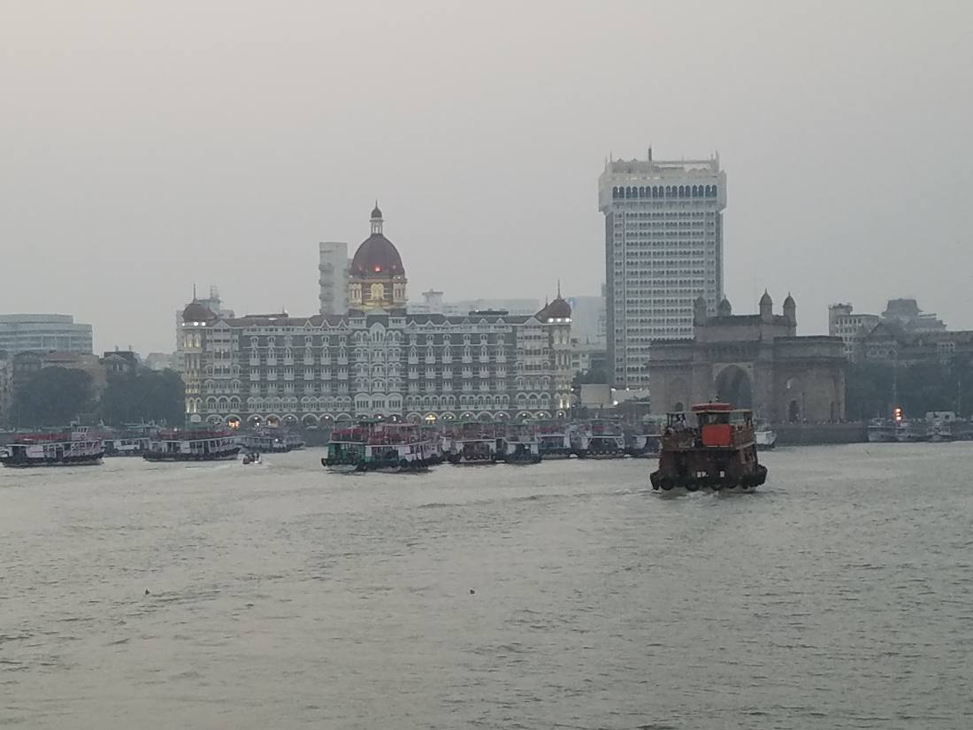 Mumbai — Gateway, CSMT & the Taj