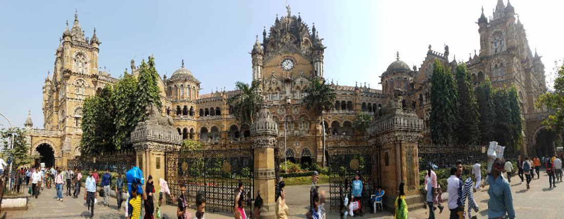 Mumbai — Gateway, CSMT & the Taj