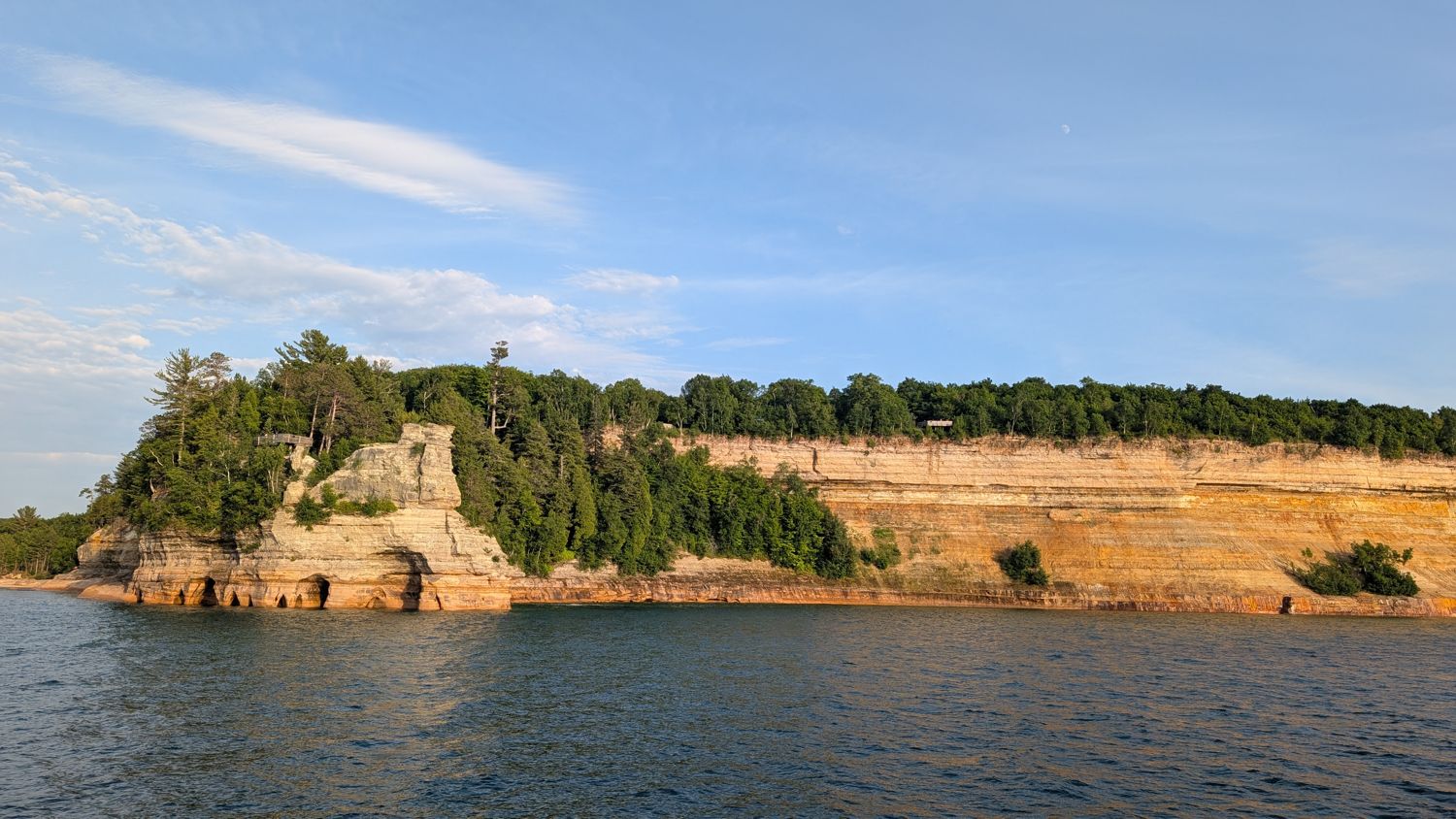 Pictured Rocks by boat