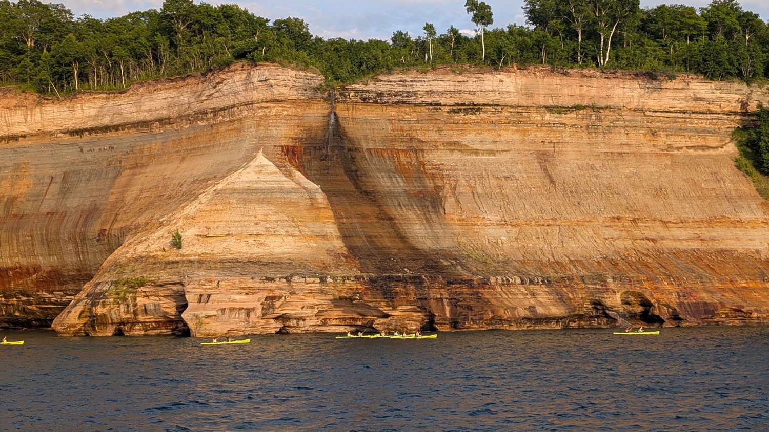 Pictured Rocks by boat