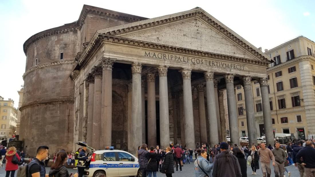 The Pantheon & the fountains