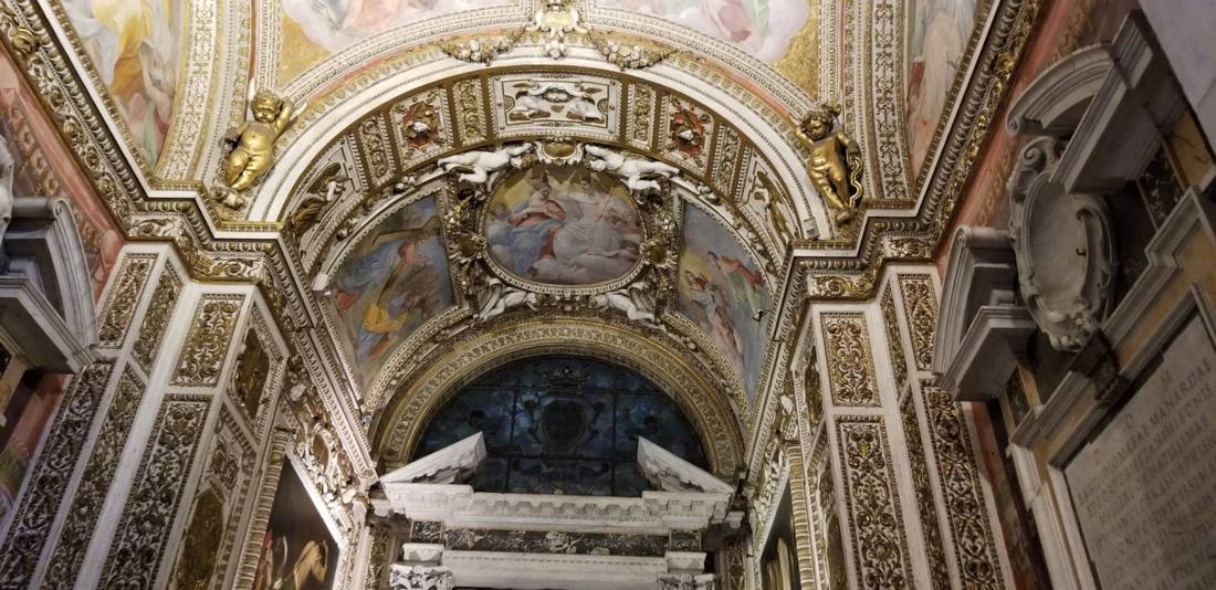 Rome's piazzas & monuments