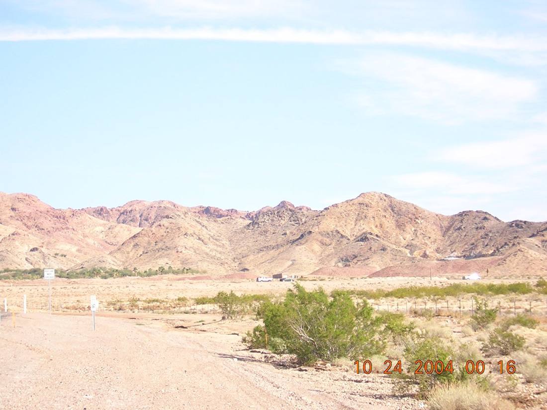 The Mojave, on the way to the dam